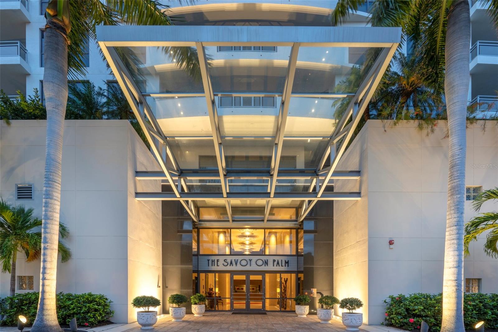 THE SAVOY ON PALM - Residential