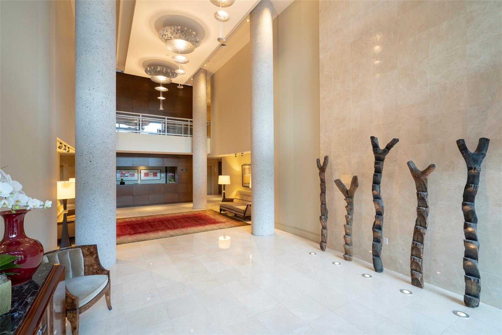 THE SAVOY ON PALM - Residential