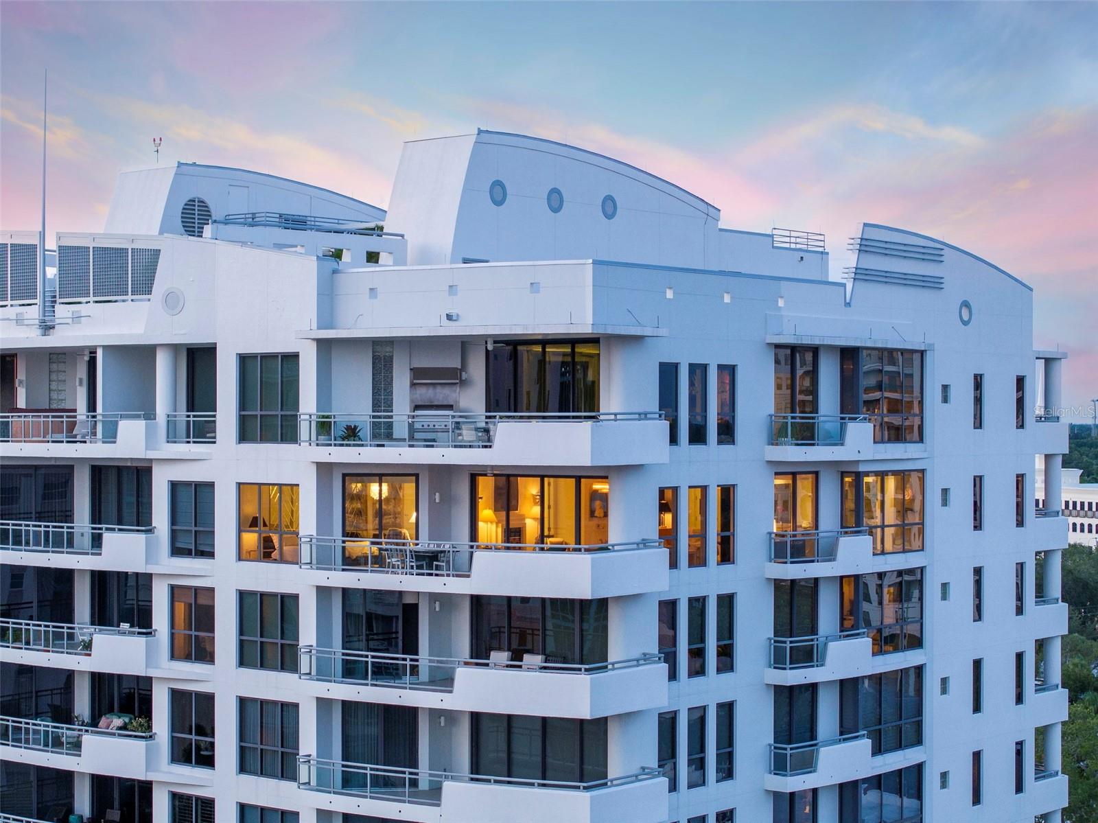 THE SAVOY ON PALM - Residential