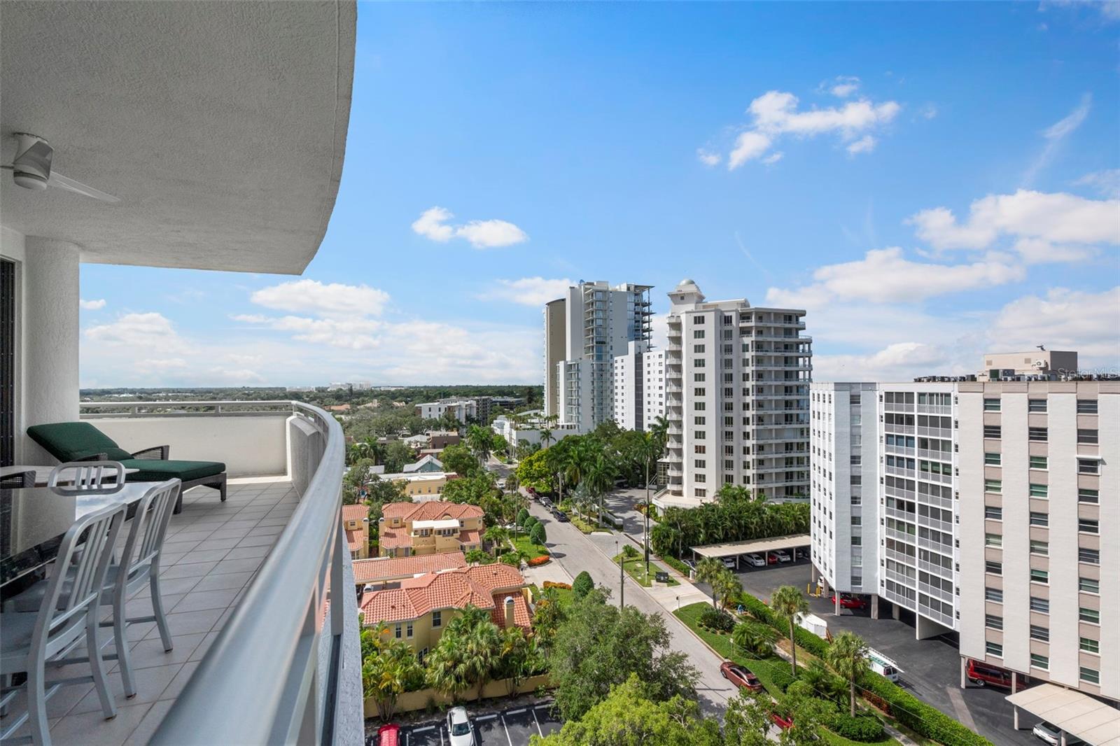 THE SAVOY ON PALM - Residential