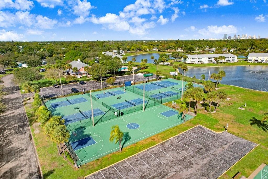 WATERSIDE AT COQUINA KEY SOUTH - Residential