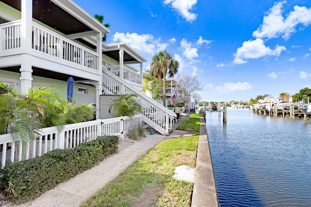 WATERSIDE AT COQUINA KEY SOUTH - Residential
