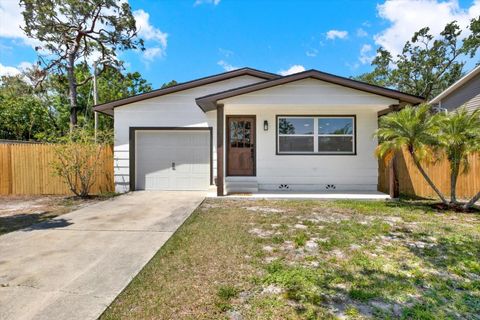 6220 PERSHING STREET NE ST PETERSBURG FL 33702