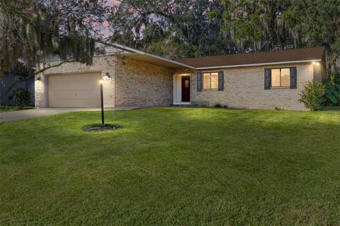 Photo of 4450 NE 2nd Court, Ocala, FL 34479 (MLS # OM713218)