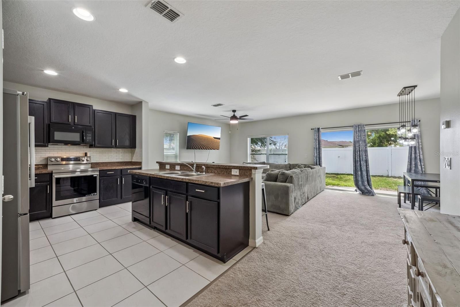 DAVENPORT ESTATES - Residential