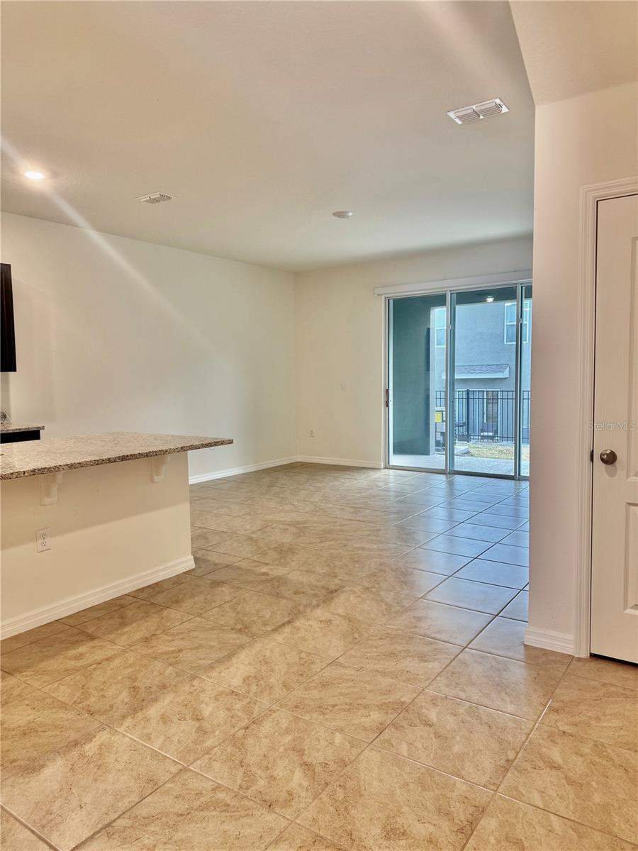 BRENTWOOD TWNHMS PH 1 - Residential Lease