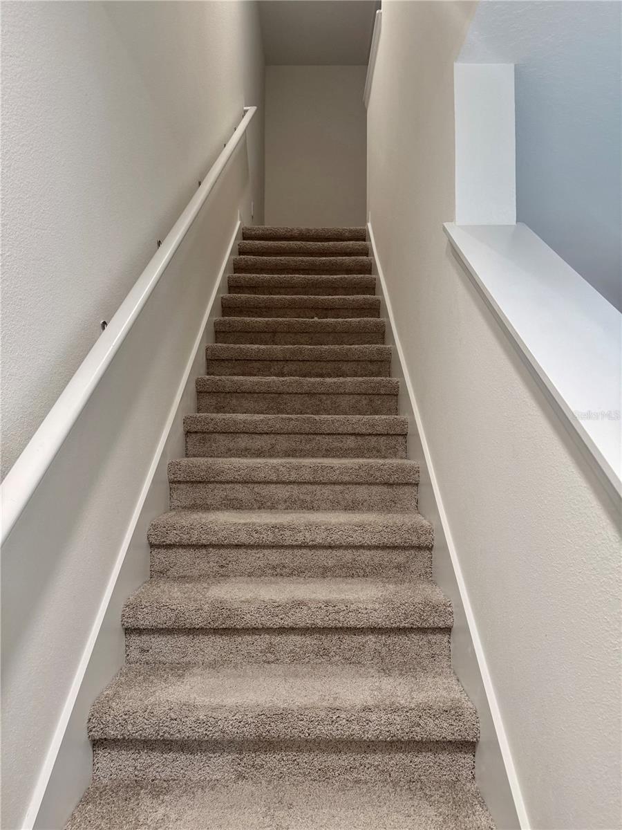 BRENTWOOD TWNHMS PH 1 - Residential Lease