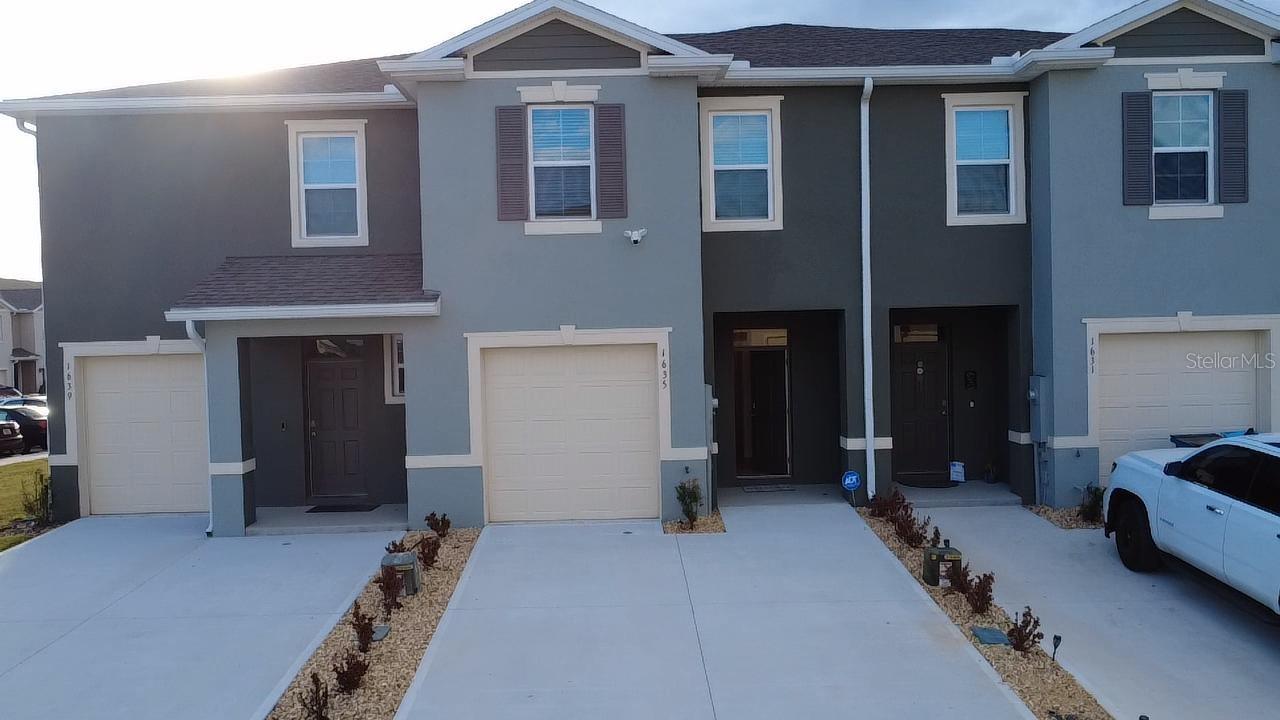 BRENTWOOD TWNHMS PH 1 - Residential Lease