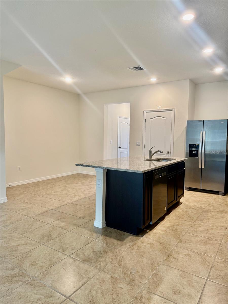 BRENTWOOD TWNHMS PH 1 - Residential Lease