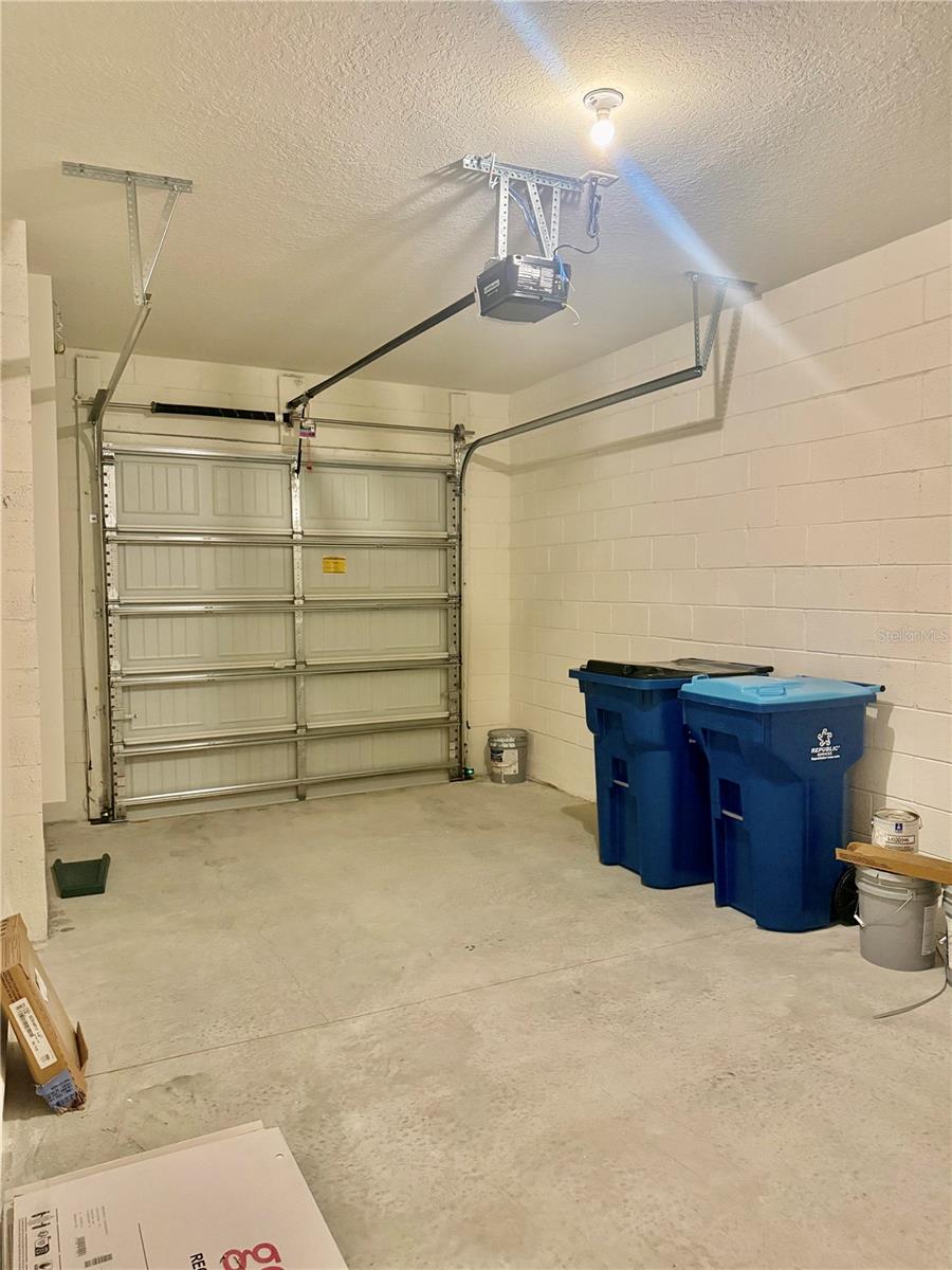 BRENTWOOD TWNHMS PH 1 - Residential Lease