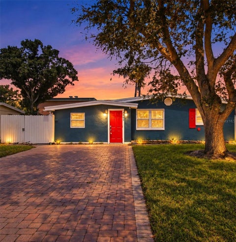 Photo of 6563 65th Avenue N, Pinellas Park, FL 33781 (MLS # TB8548591)