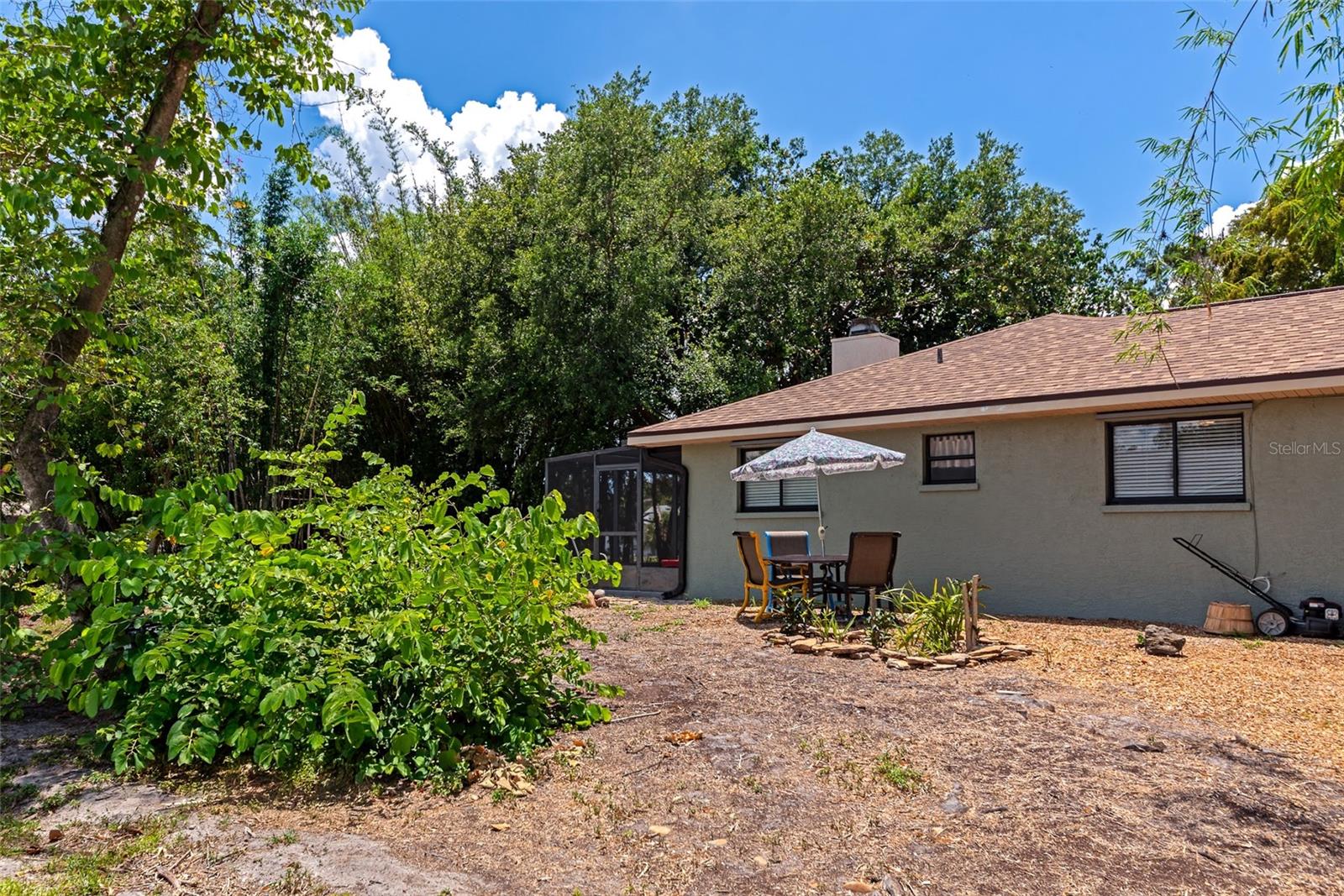 HIDDEN MEADOWS - Residential