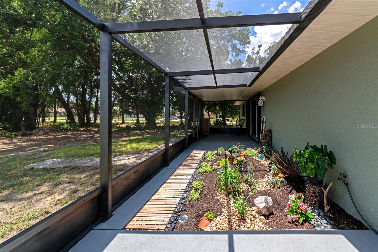 HIDDEN MEADOWS - Residential