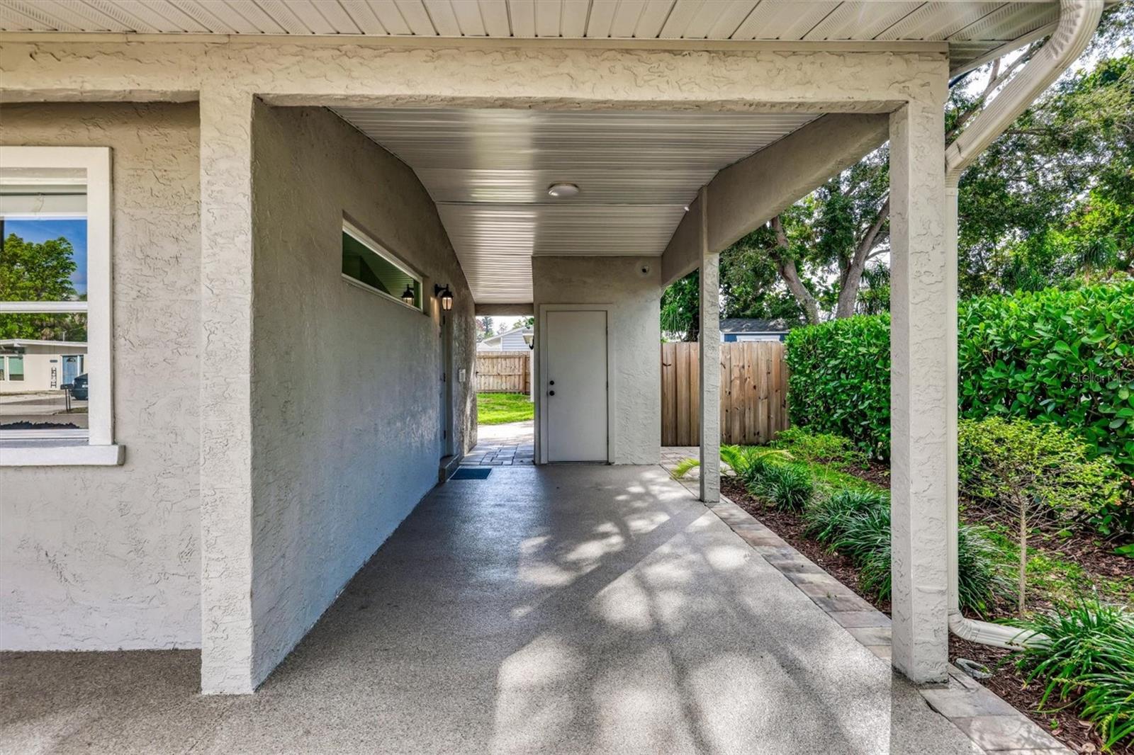 BAYSHORE GARDENS SEC 1 - Residential