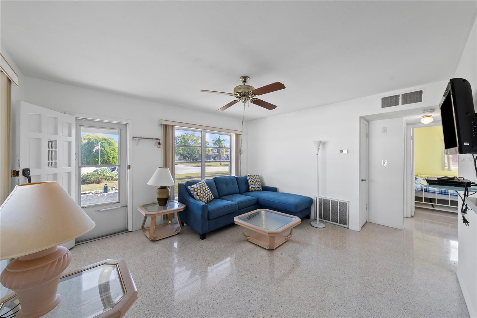 JASMINE LAKES - Residential