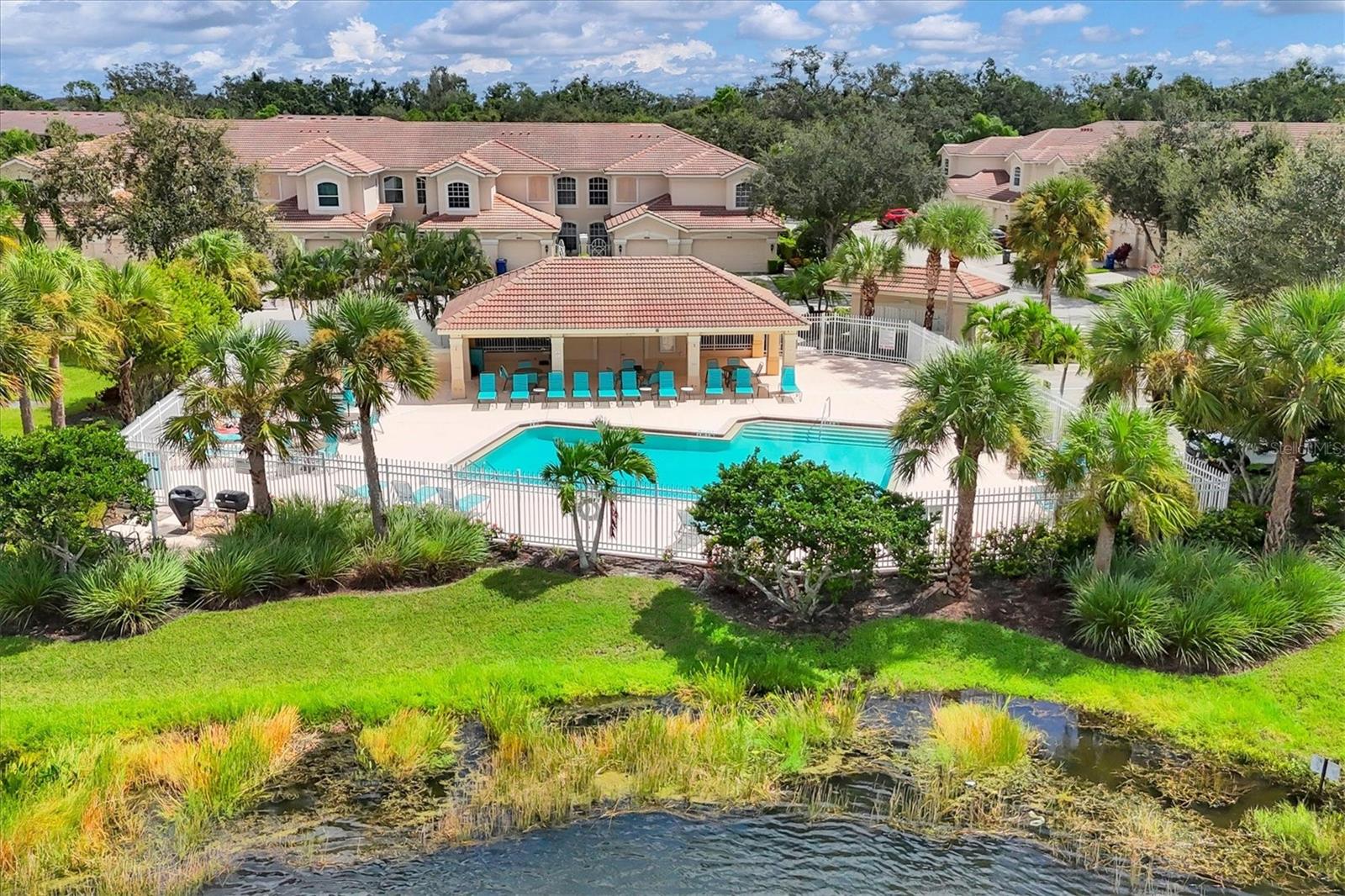 ARIELLE ON PALMER RANCH - Residential Lease