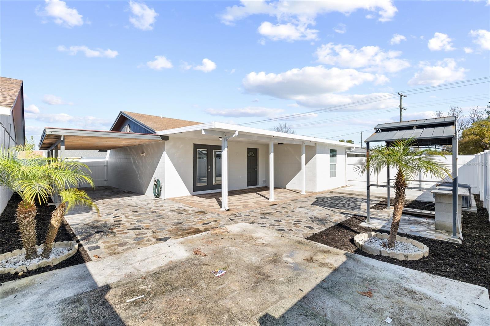 WOODBRIDGE PARK UNIT 3 - Residential