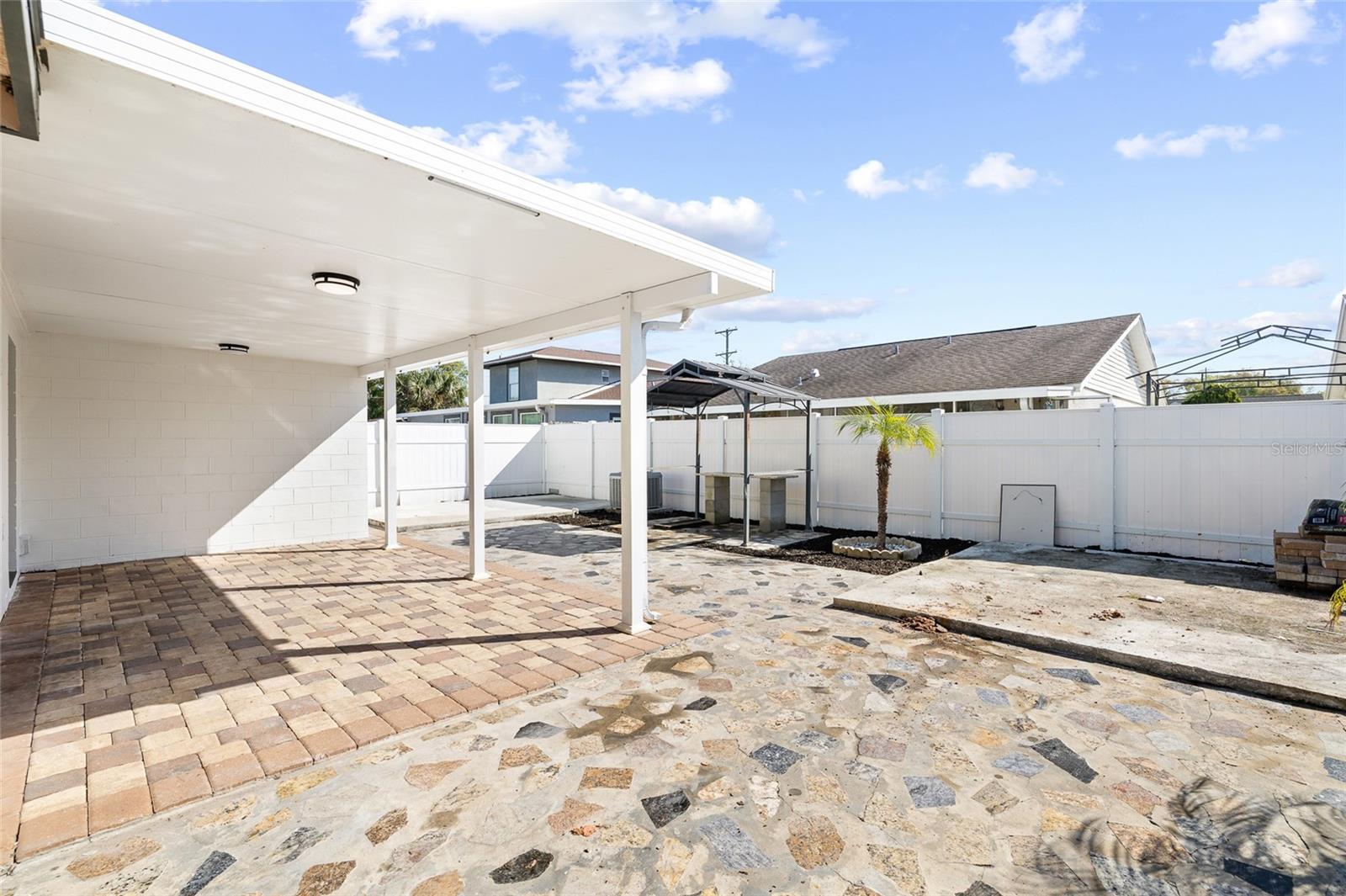 WOODBRIDGE PARK UNIT 3 - Residential