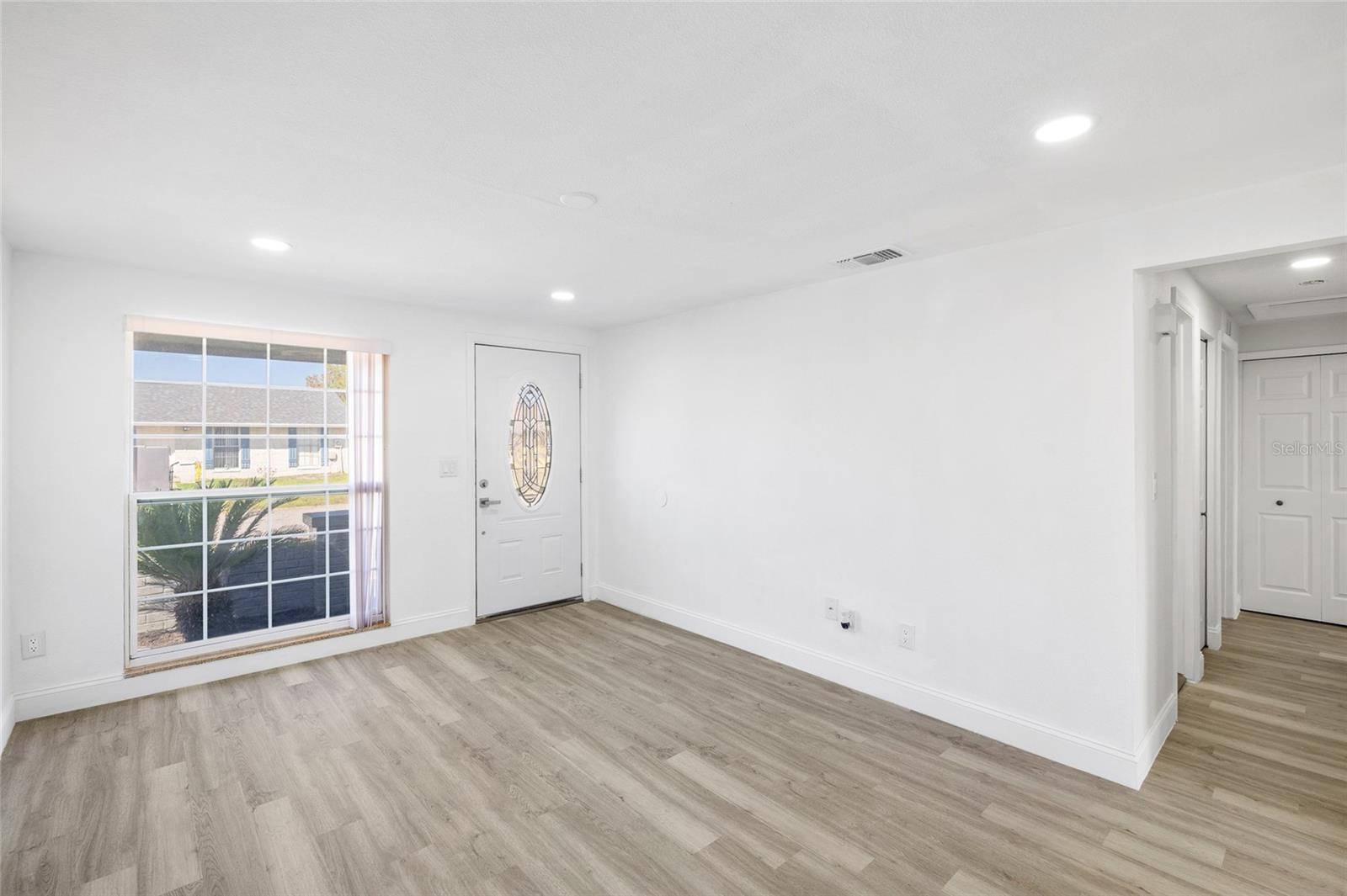 WOODBRIDGE PARK UNIT 3 - Residential