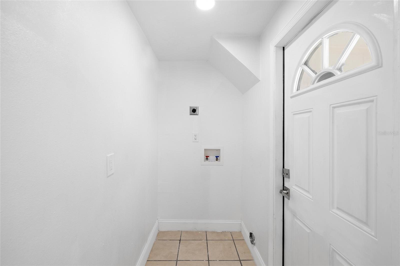 WOODBRIDGE PARK UNIT 3 - Residential