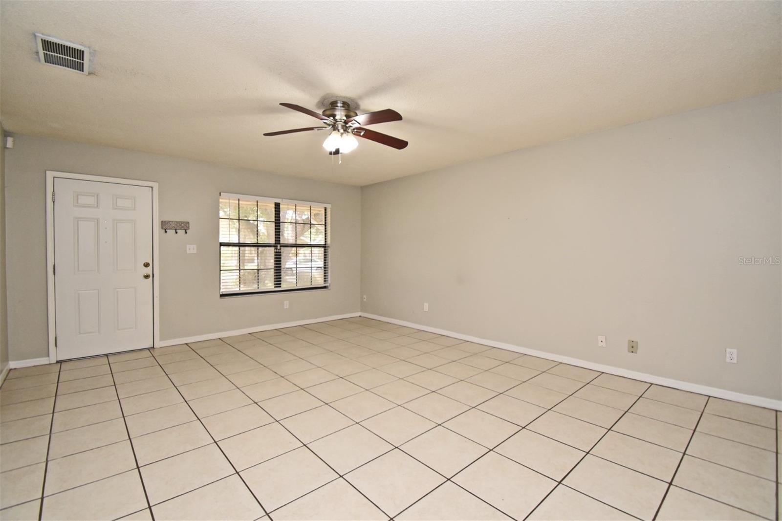 FERNBROOK TRAILS PH 3 - Residential Lease