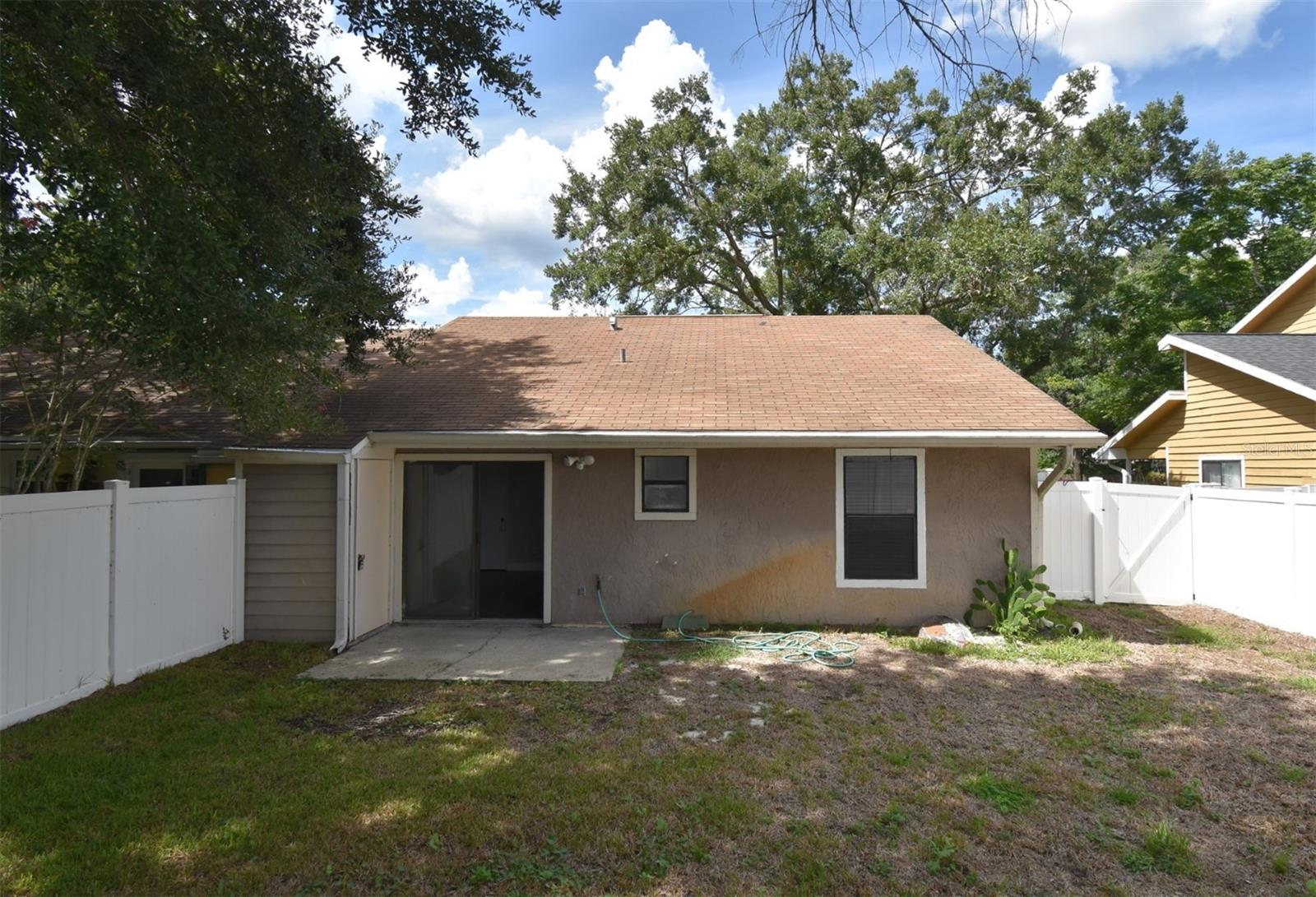 This property is located in the Howell Branch area with easy access to 417, 408. and I 4. Quiet neighborhood and the home is near the end of the cul de sac. Local schools are Eastbrook Elementary, Tuskawilla Middle School, and Lake Howell High School. (all well rated schools)
Large living area tiled with ceiling fan and nice amenities in the kitchen, microwave, stove, dishwasher included. 2 bedrooms and 2 baths at the rear of the home. Full size washer and dryer in the kitchen. Bedrooms have vinyl plank flooring. Huge yard for play in or just relax.
Ready to show today!