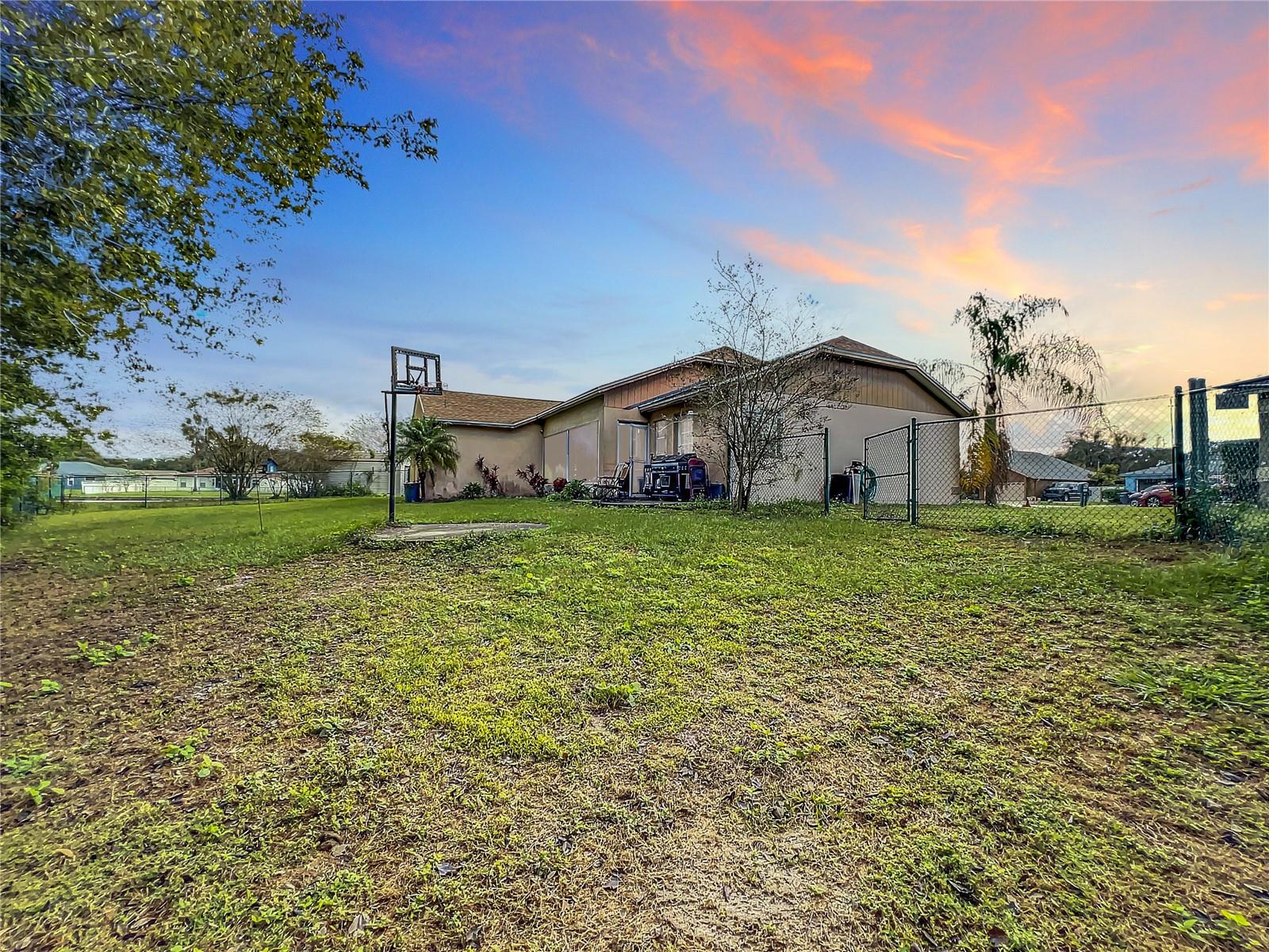 SHEPHERD OAKS PH 01 - Residential