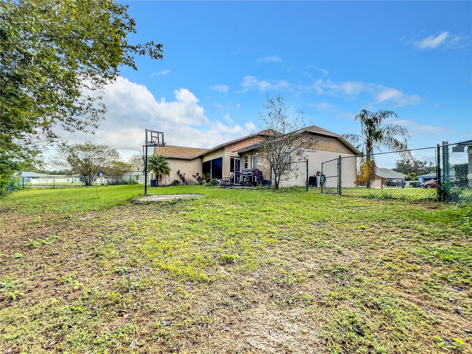 SHEPHERD OAKS PH 01 - Residential