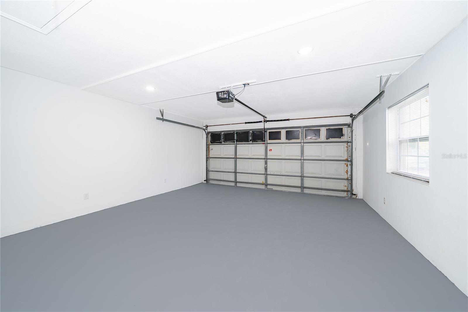 RIVERSIDE AT TWIN RIVERS UN 1 - Residential