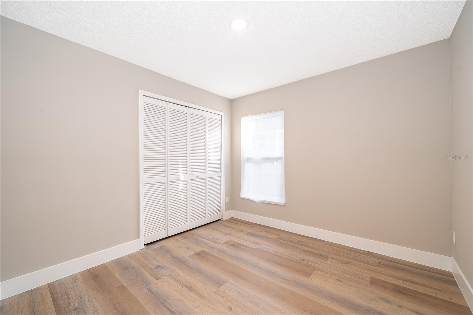 RIVERSIDE AT TWIN RIVERS UN 1 - Residential