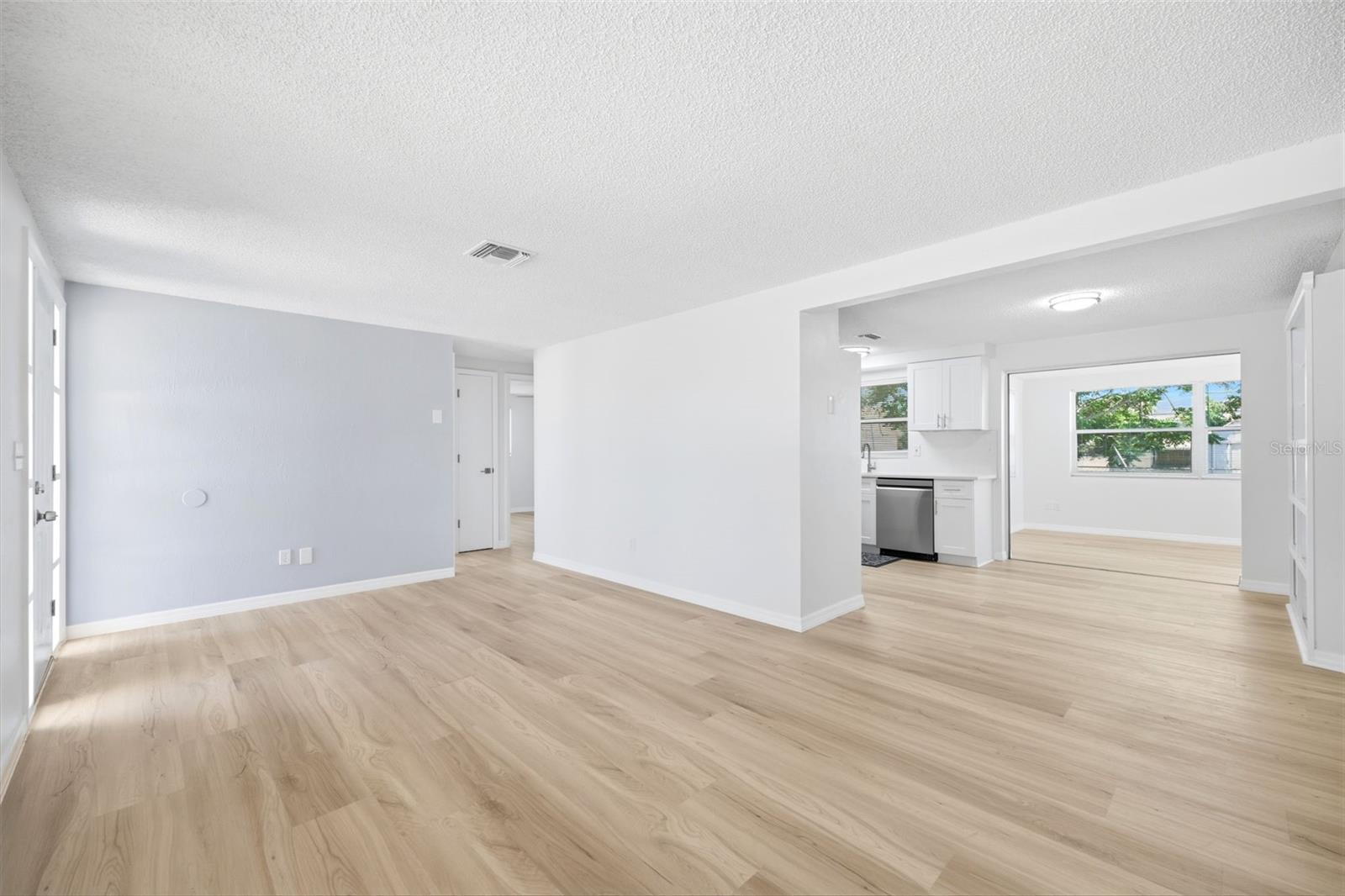 ORANGEWOOD VILLAGE - Residential