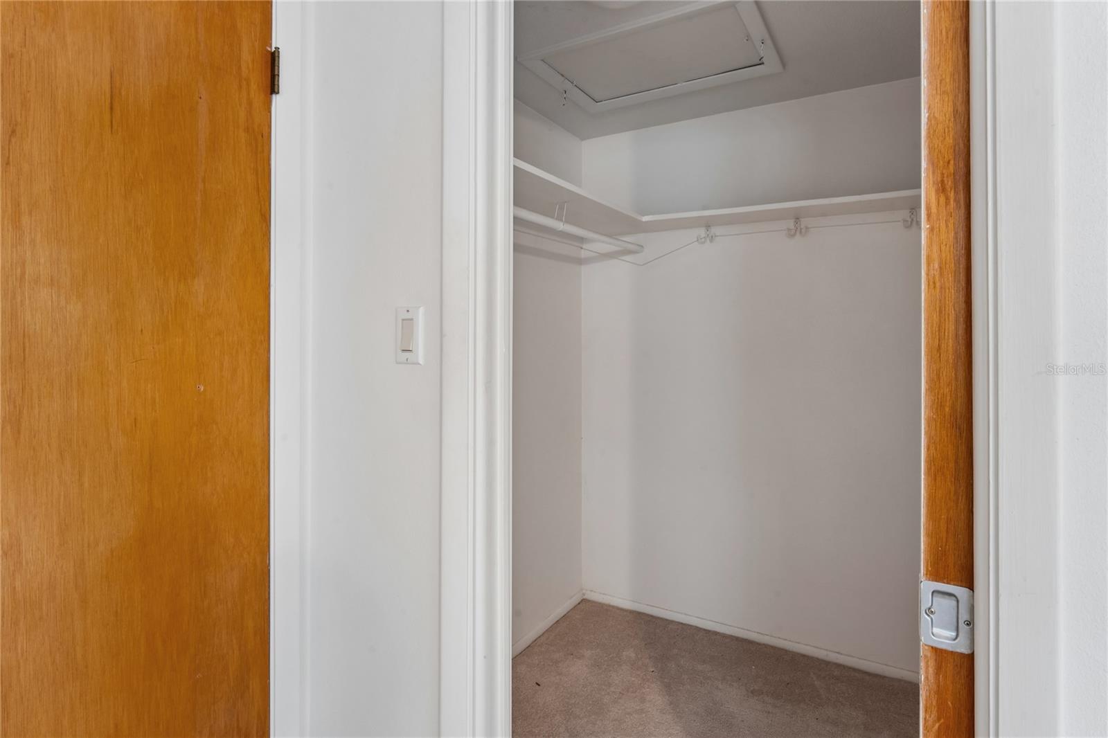 LA VILLA GARDENS - Residential