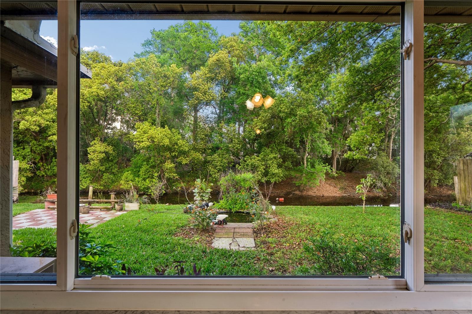 LA VILLA GARDENS - Residential