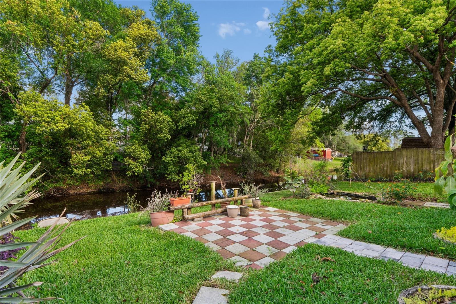 LA VILLA GARDENS - Residential