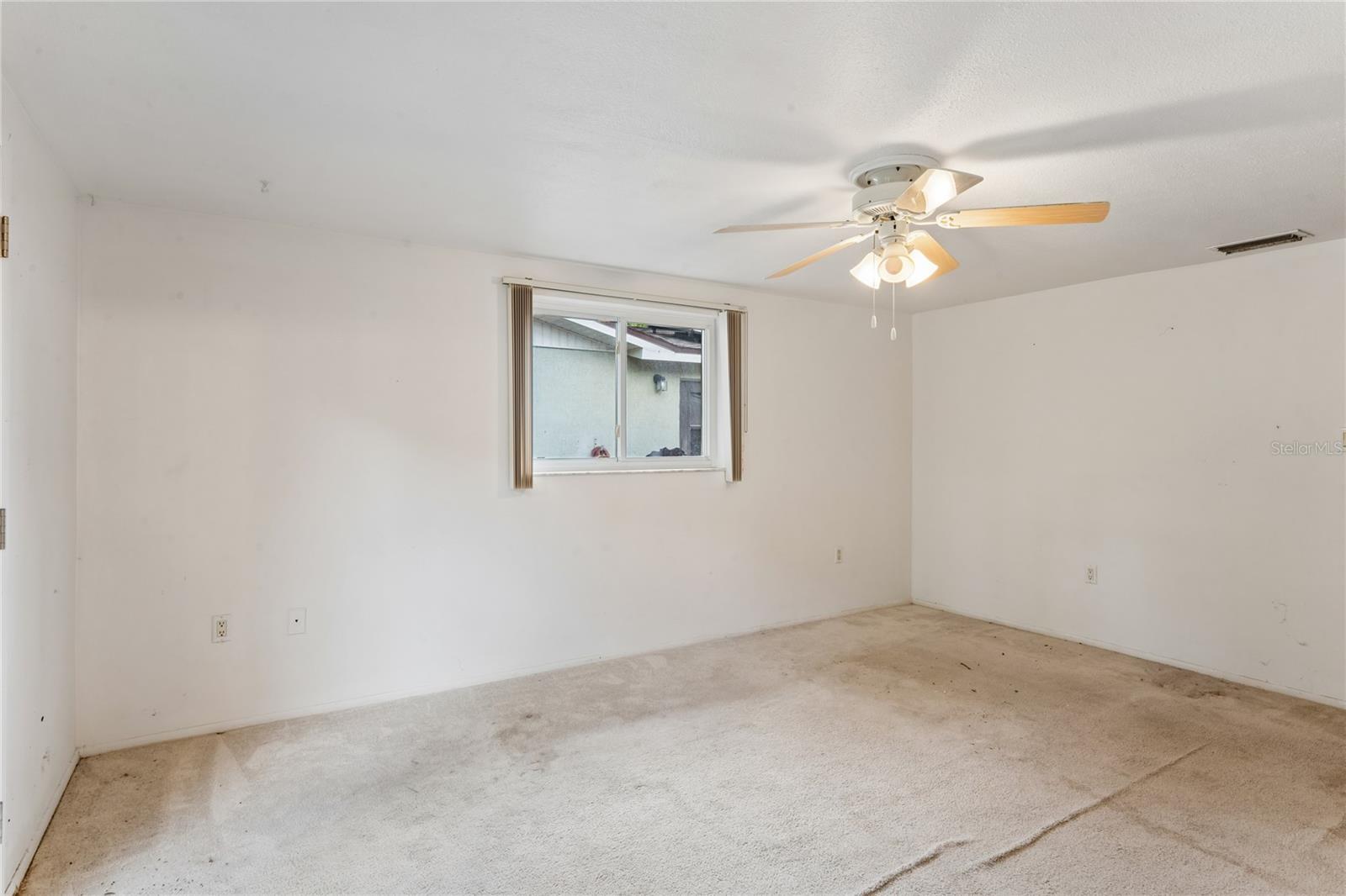 LA VILLA GARDENS - Residential