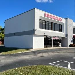 Photo of 3131 Clark Road #101, Sarasota, FL 34231 (MLS # A4698622)