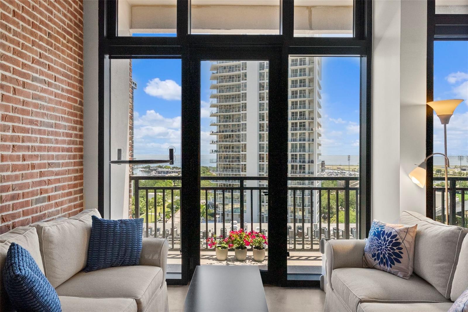 MC NULTY LOFTS CONDO - Residential