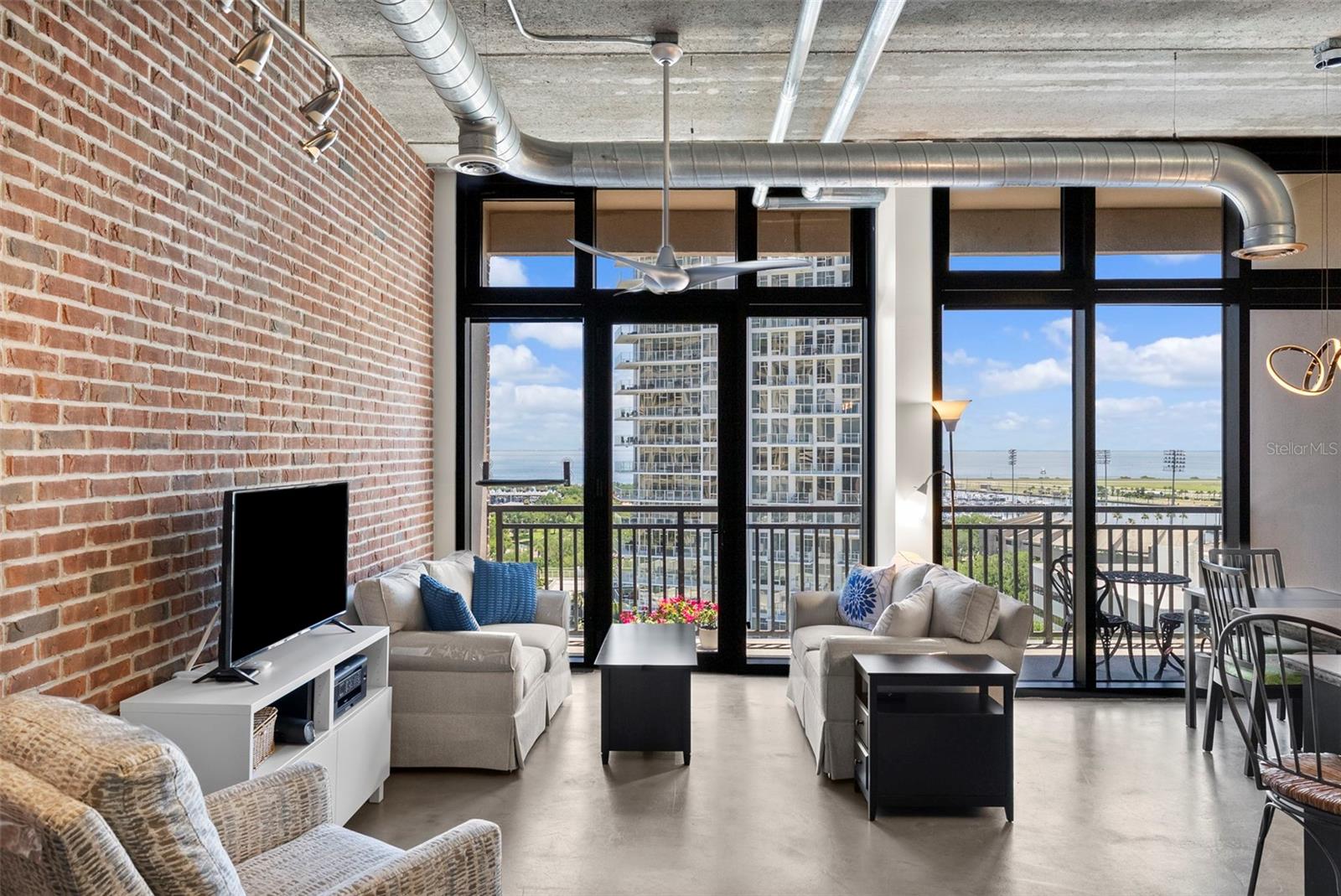 MC NULTY LOFTS CONDO - Residential