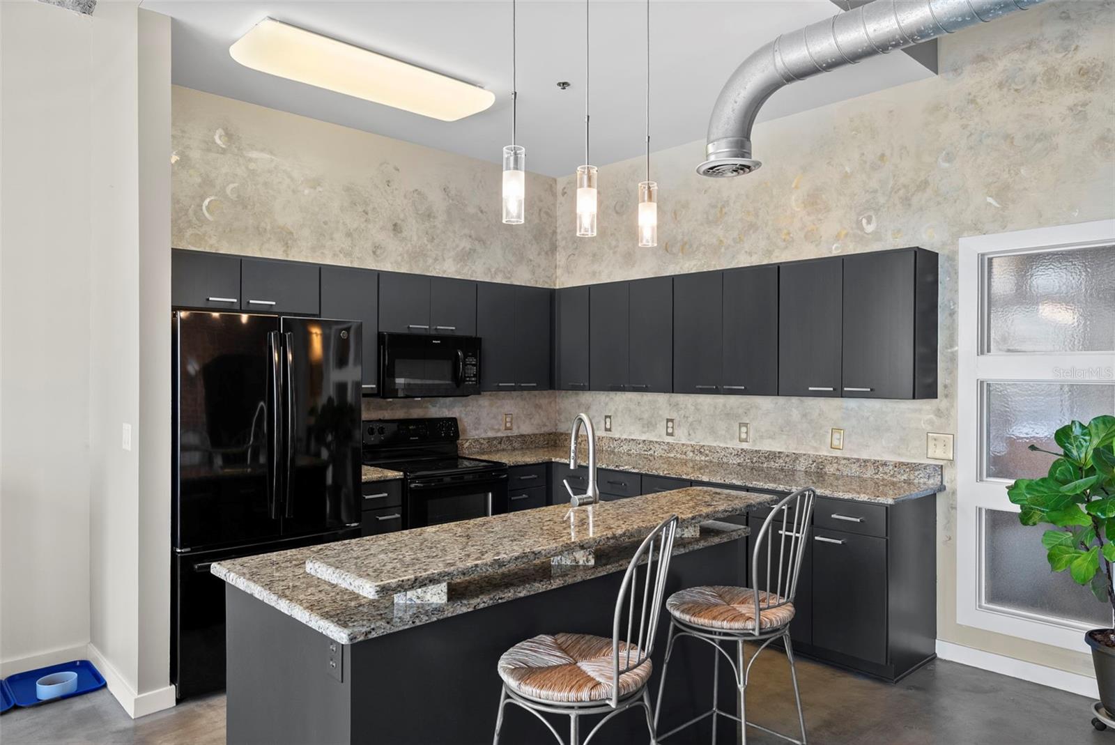 MC NULTY LOFTS CONDO - Residential