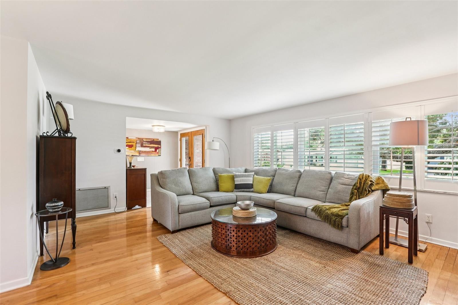 FAIRWAY ESTATES 4TH ADD - Residential