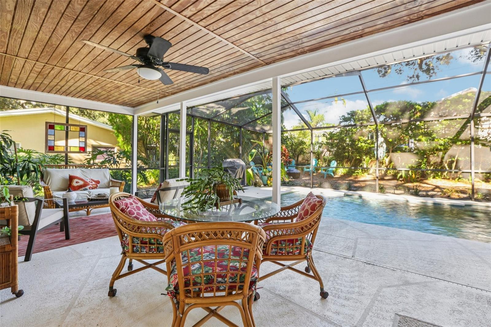FAIRWAY ESTATES 4TH ADD - Residential
