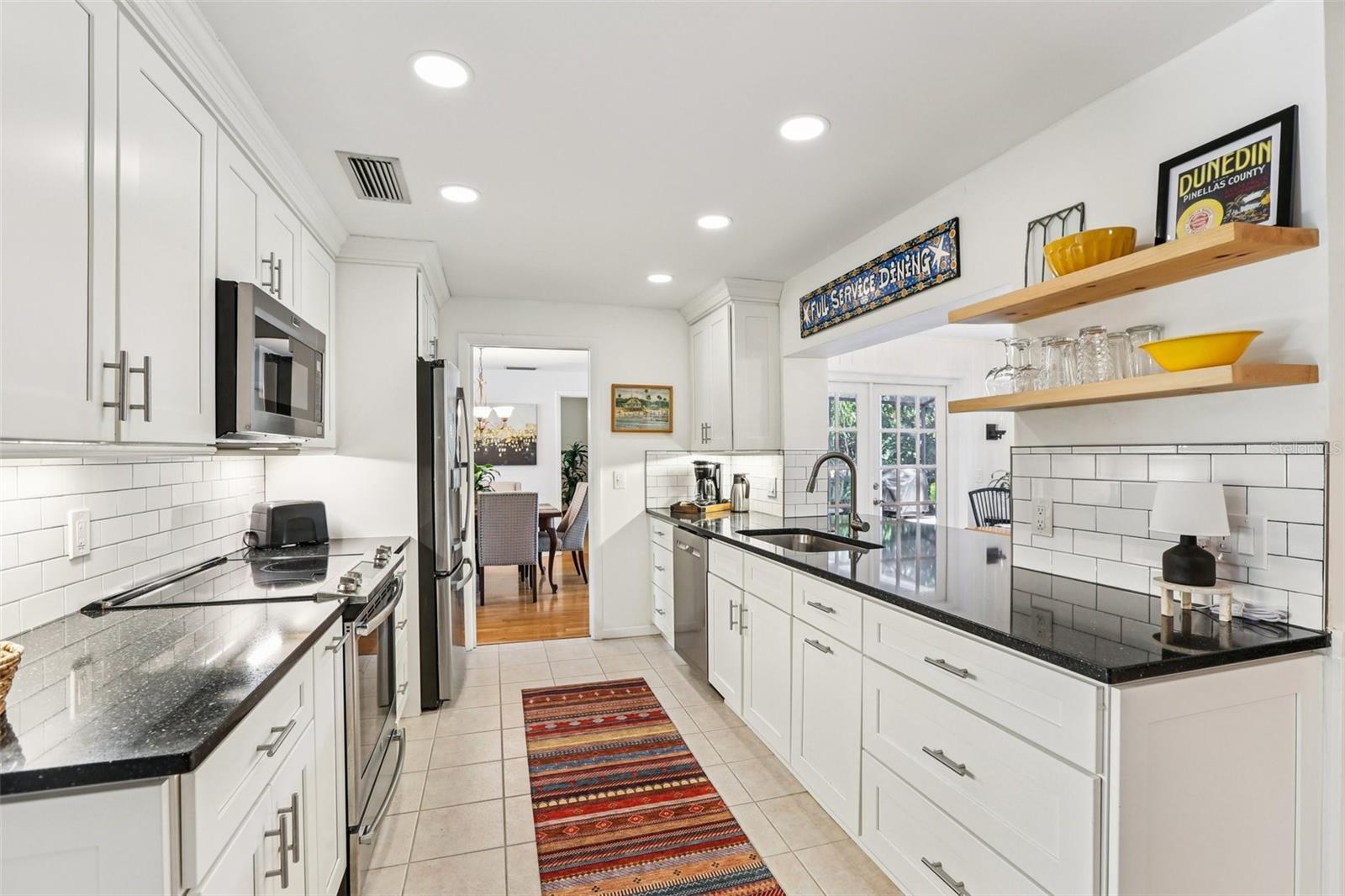 FAIRWAY ESTATES 4TH ADD - Residential