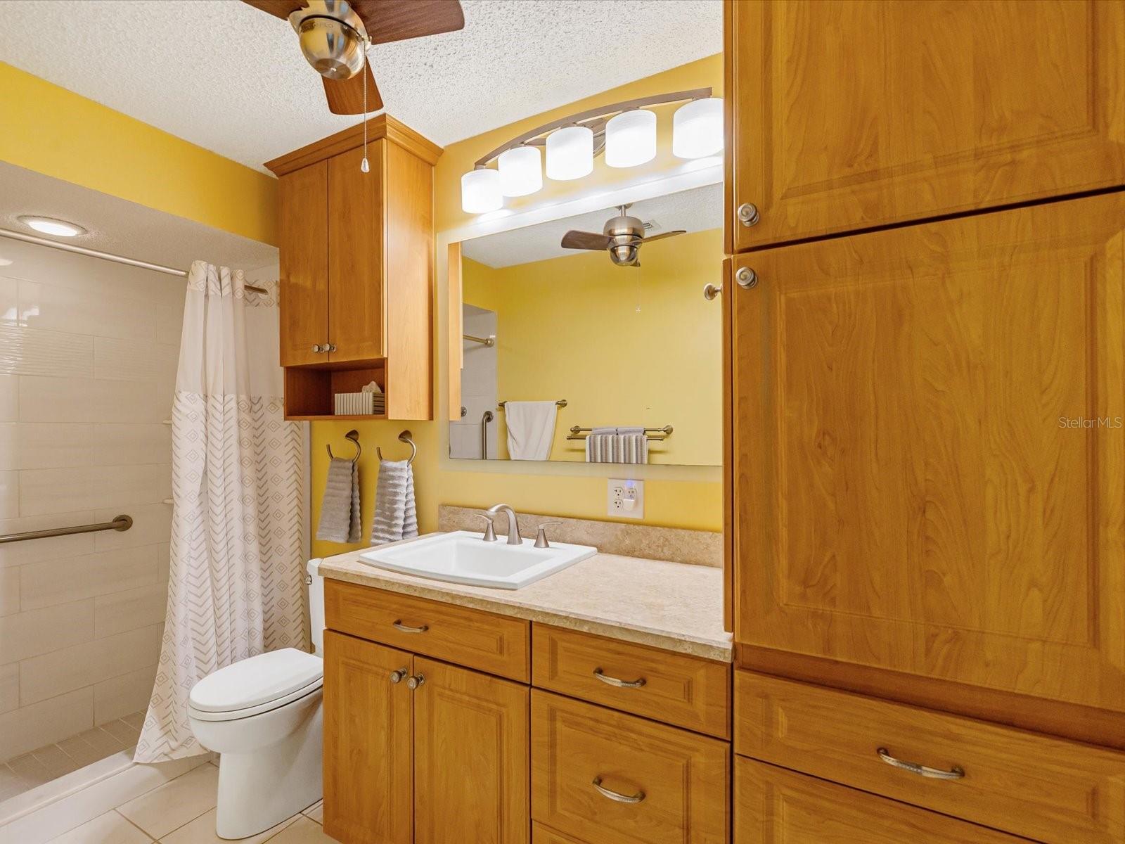 HUNT RIDGE - Residential