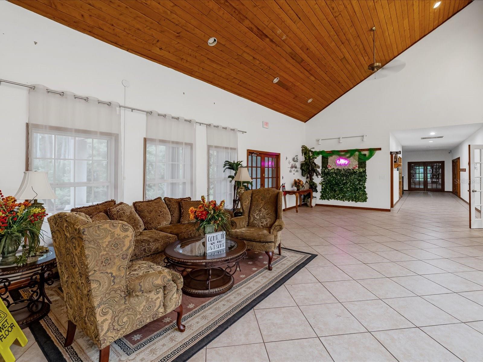 HUNT RIDGE - Residential