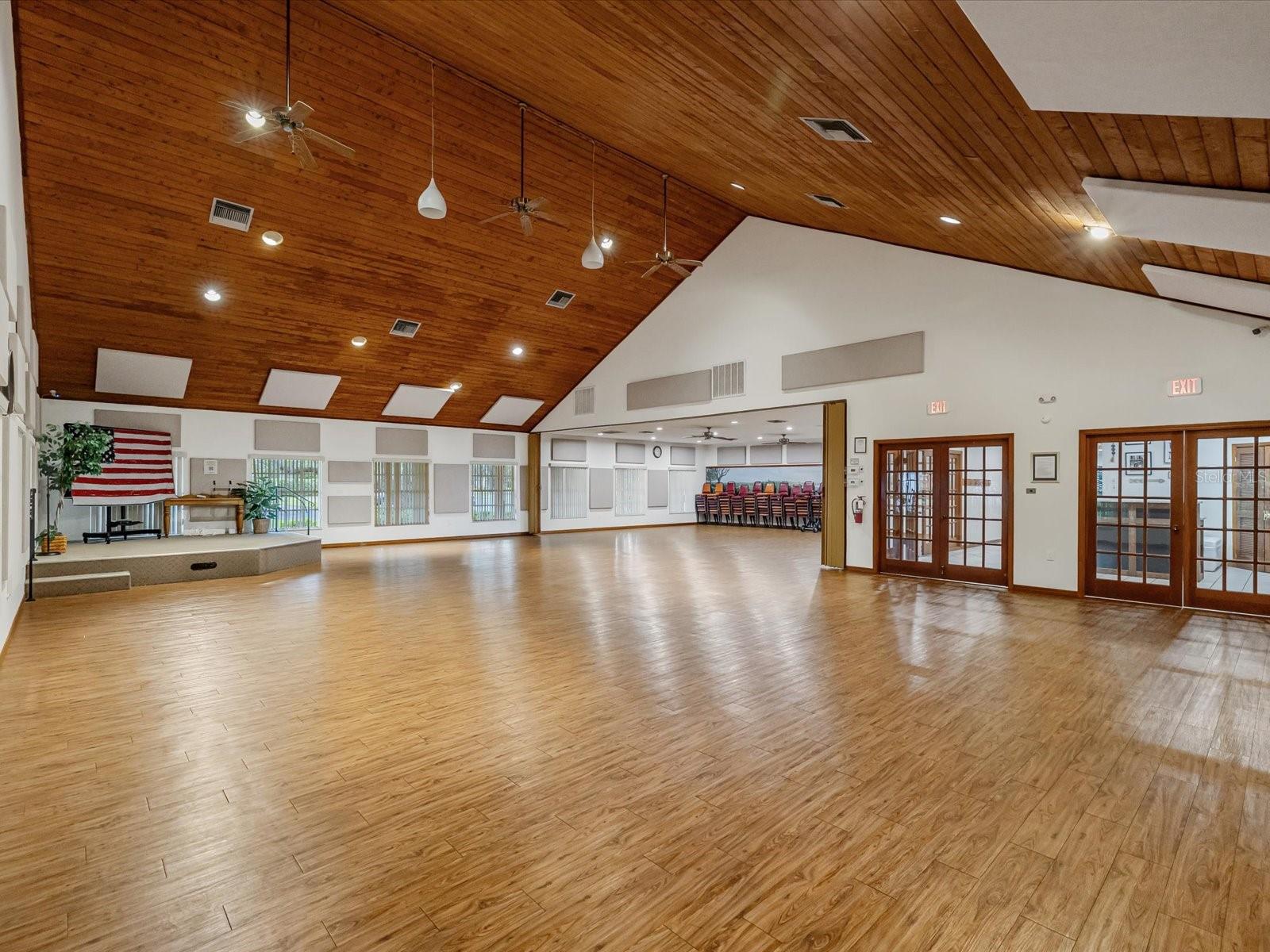 HUNT RIDGE - Residential