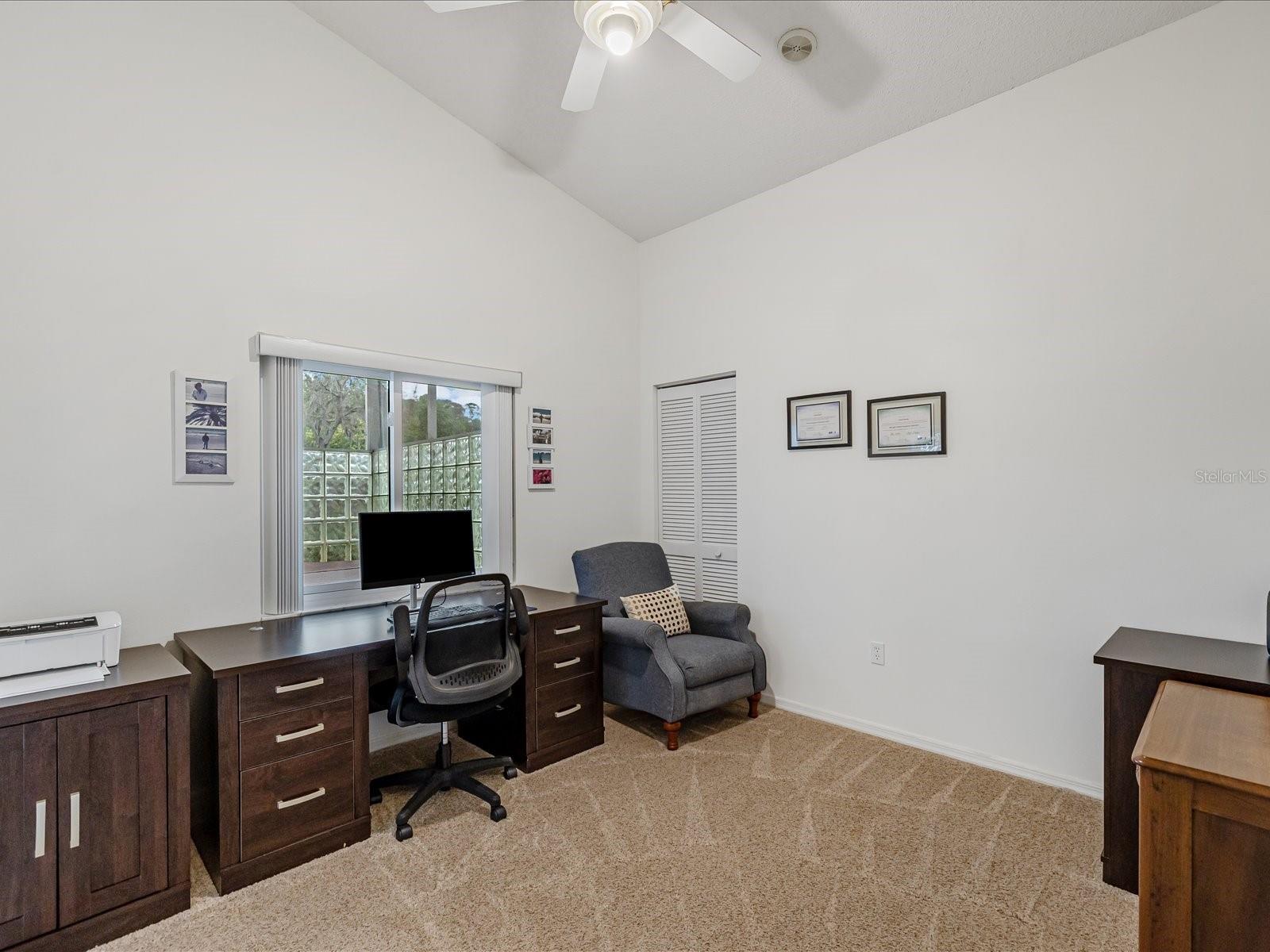 HUNT RIDGE - Residential
