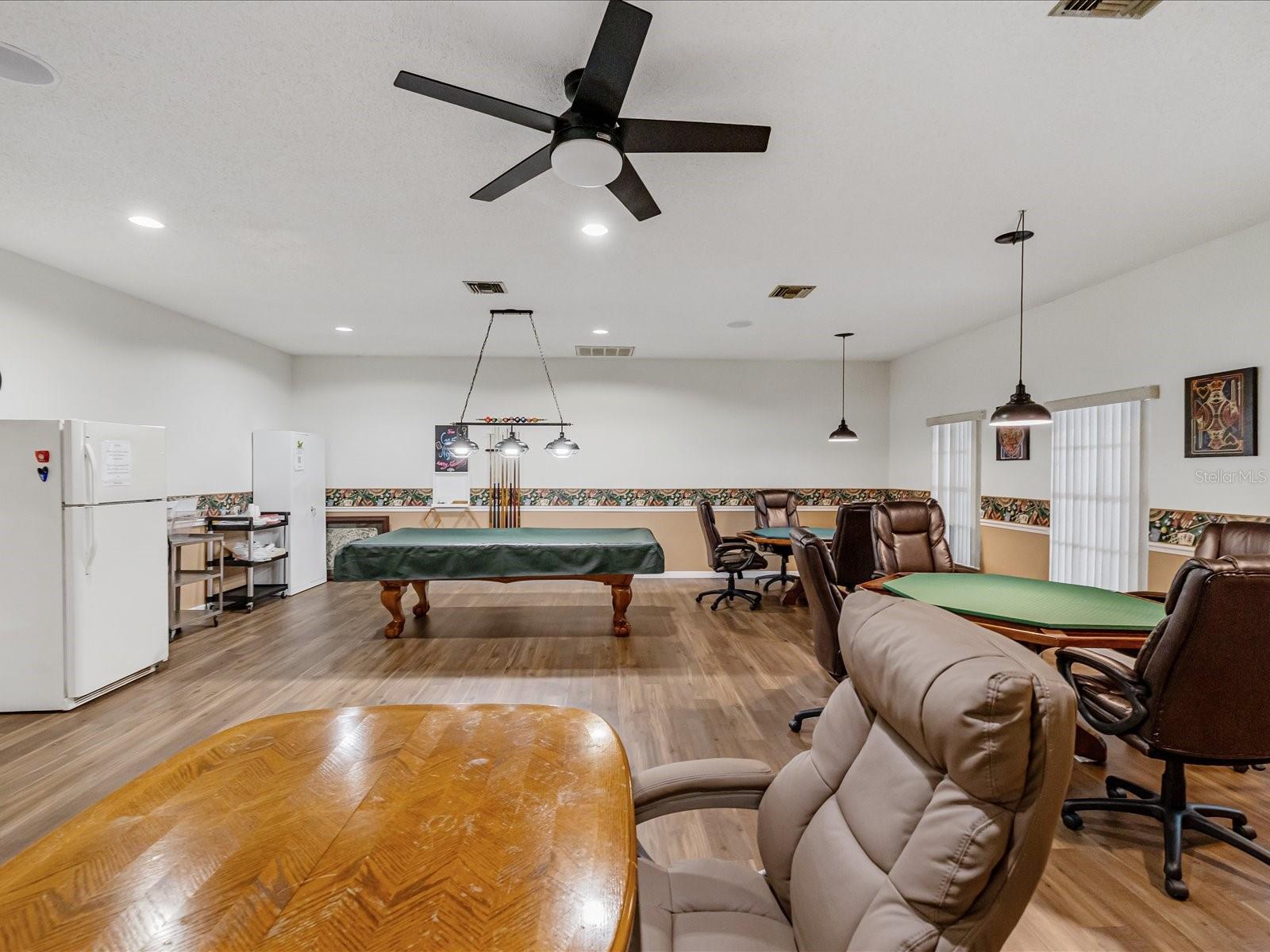 HUNT RIDGE - Residential