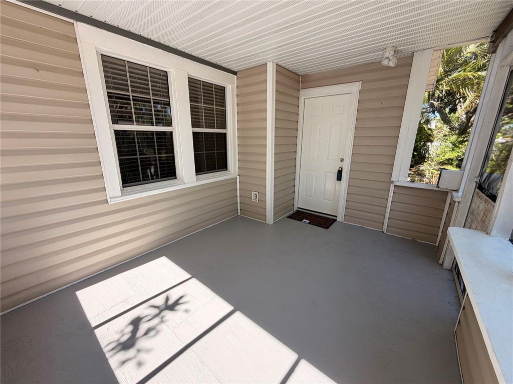 Photo of 3620 Burlington Avenue N, St Petersburg, FL 33713 (MLS # TB8508779)