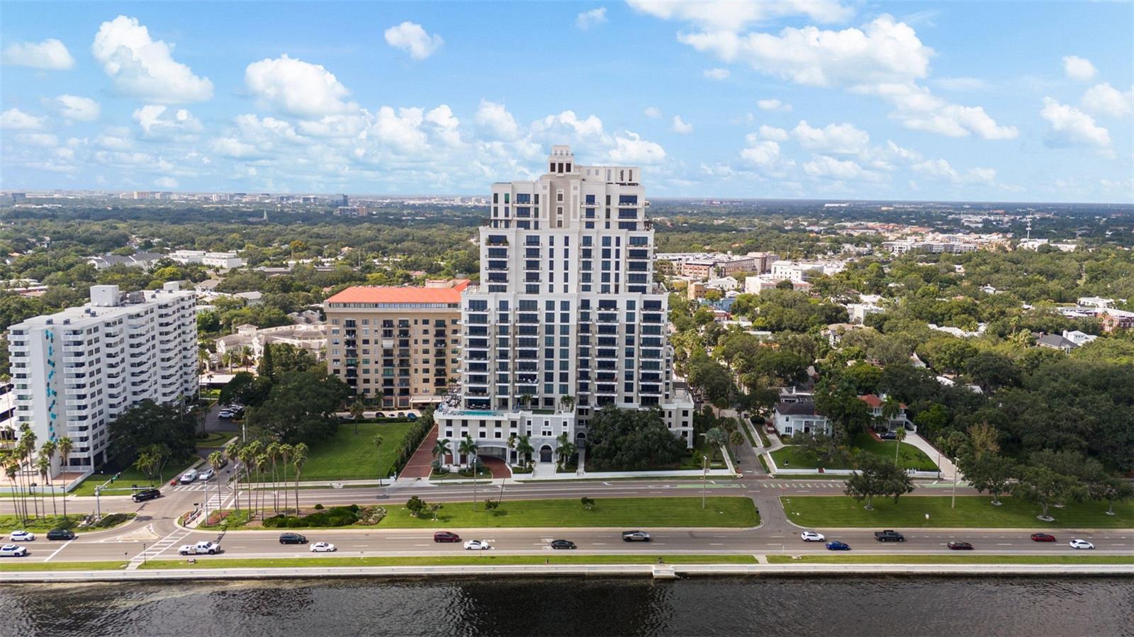 2103 BAYSHORE BOULEVARD 1701