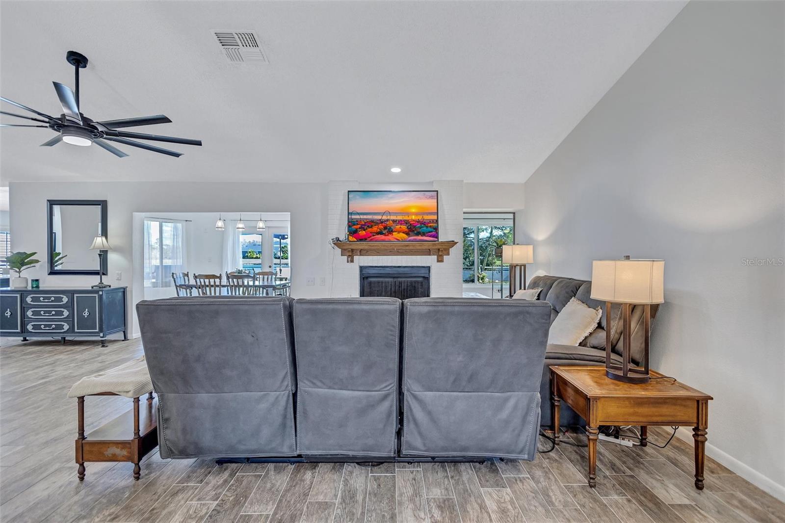 FAIRWAY SPRINGS - Residential